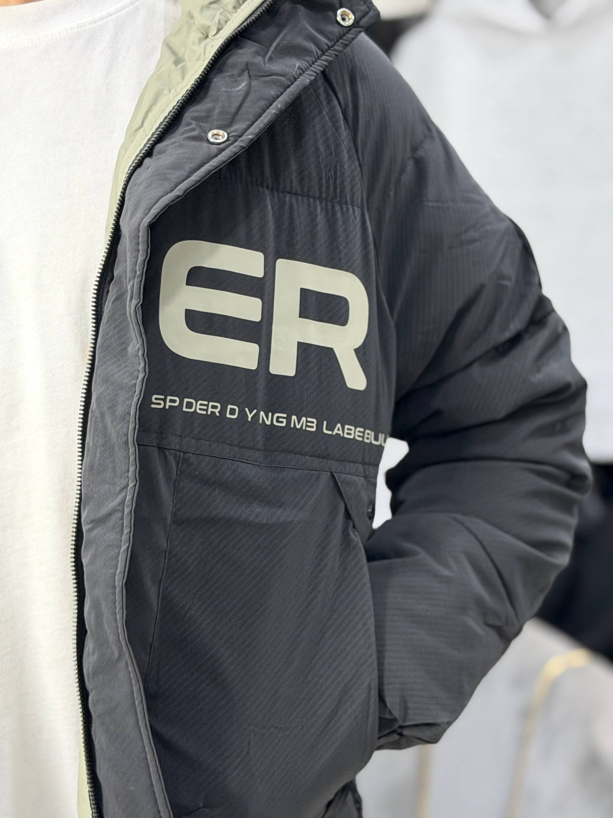 PUFFER GAER LPG - BLACK