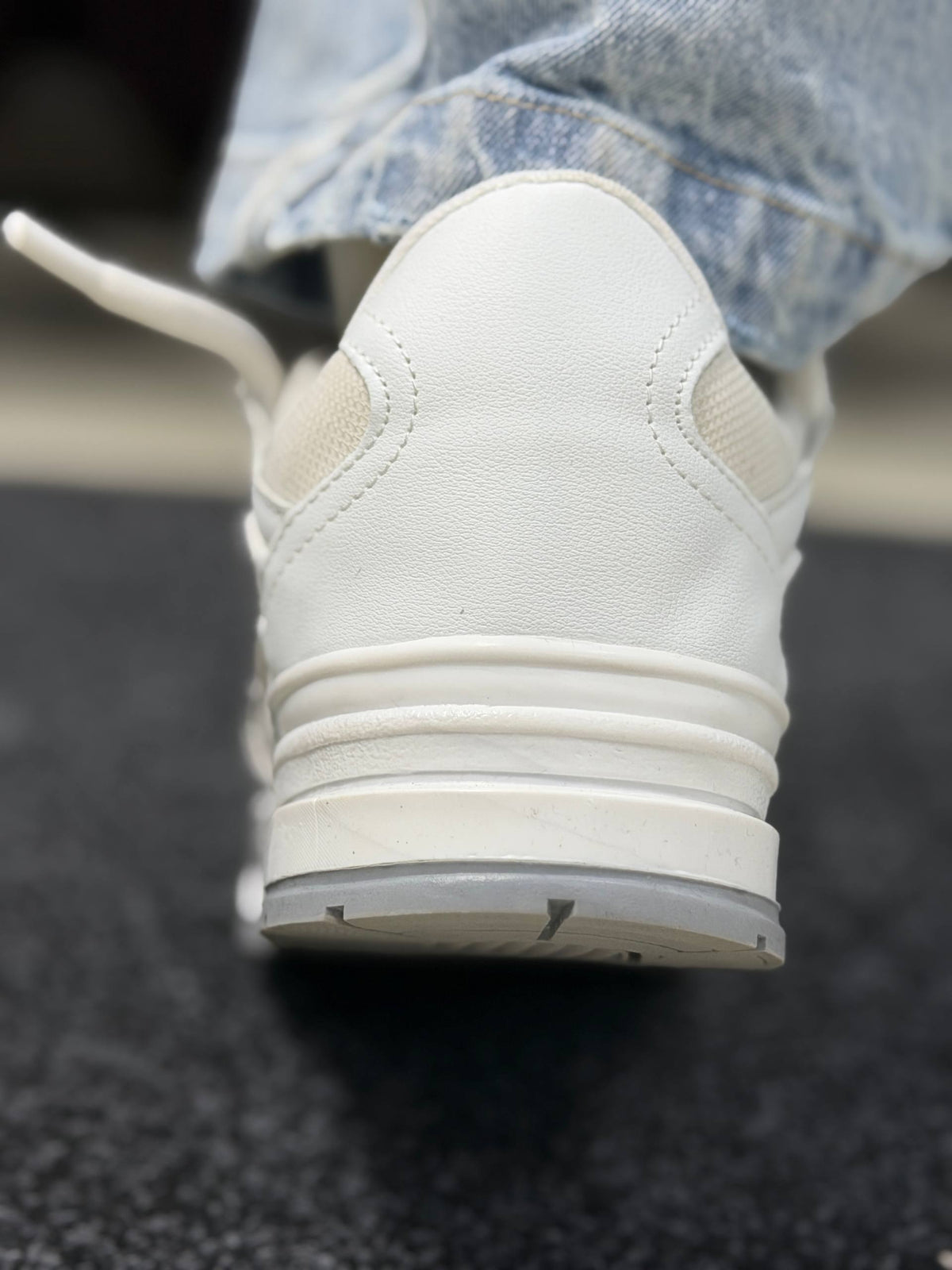 BERSHKA BASKETS WHITE SHOES