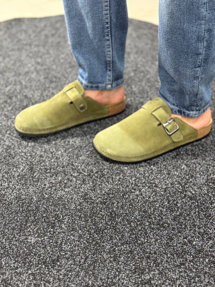 Classic Clogs Green Suede