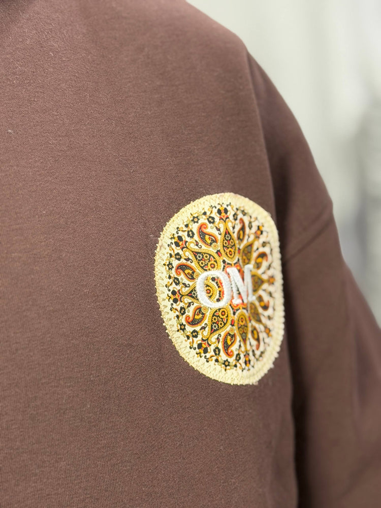 HOODIES OM BROWN