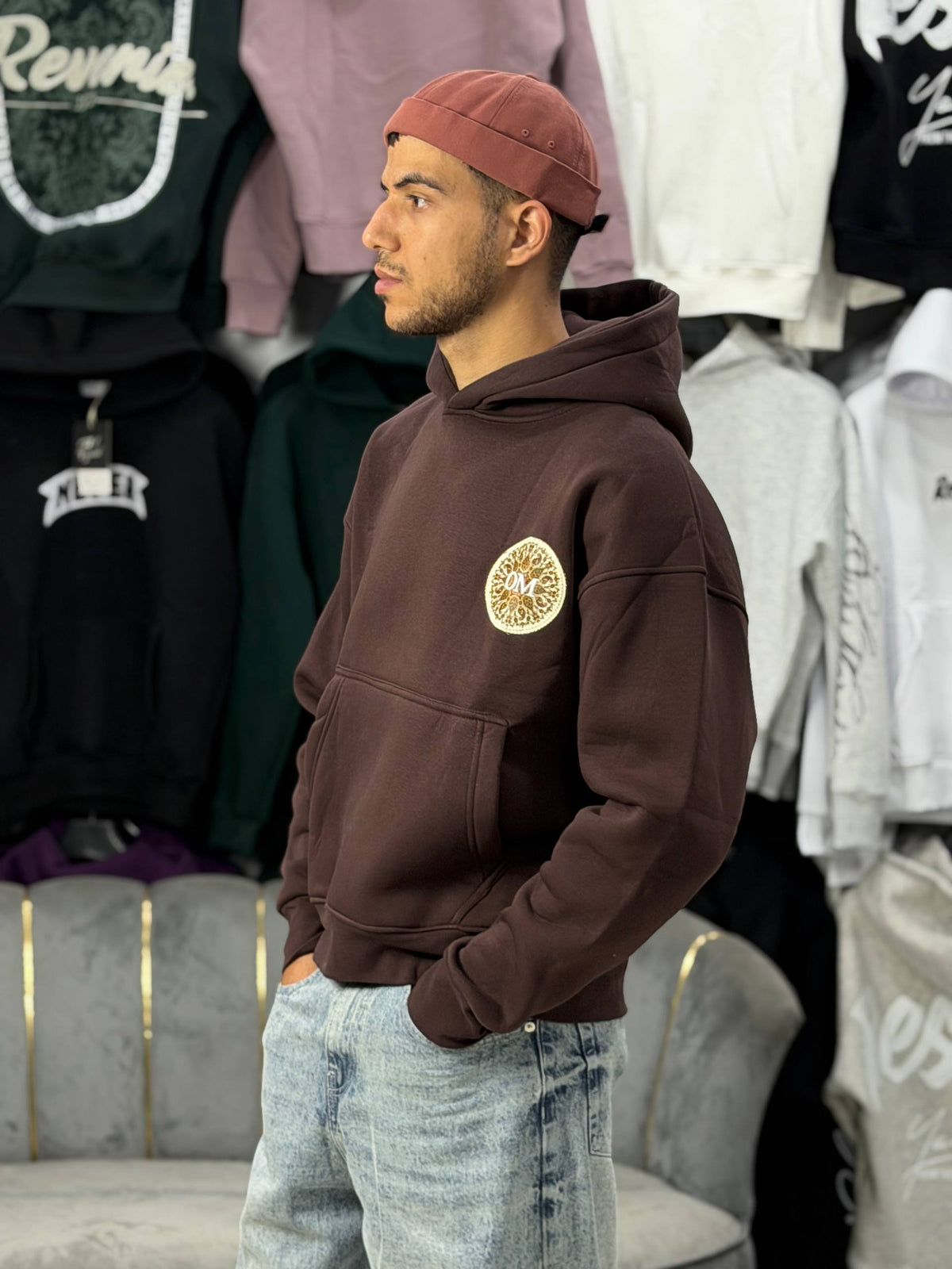 HOODIES OM BROWN