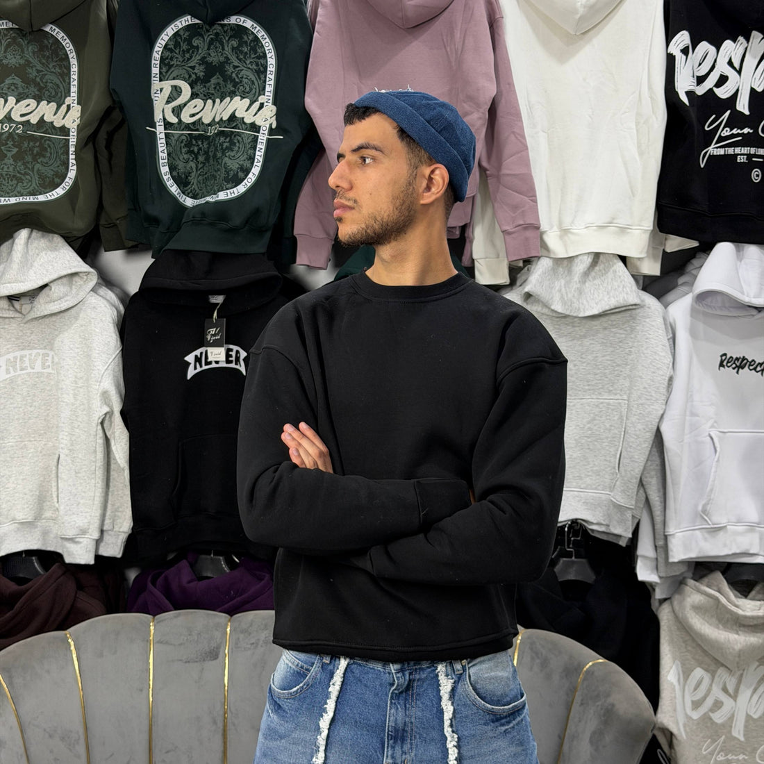 OVERSIZED SWEATSHIRT - BLACK