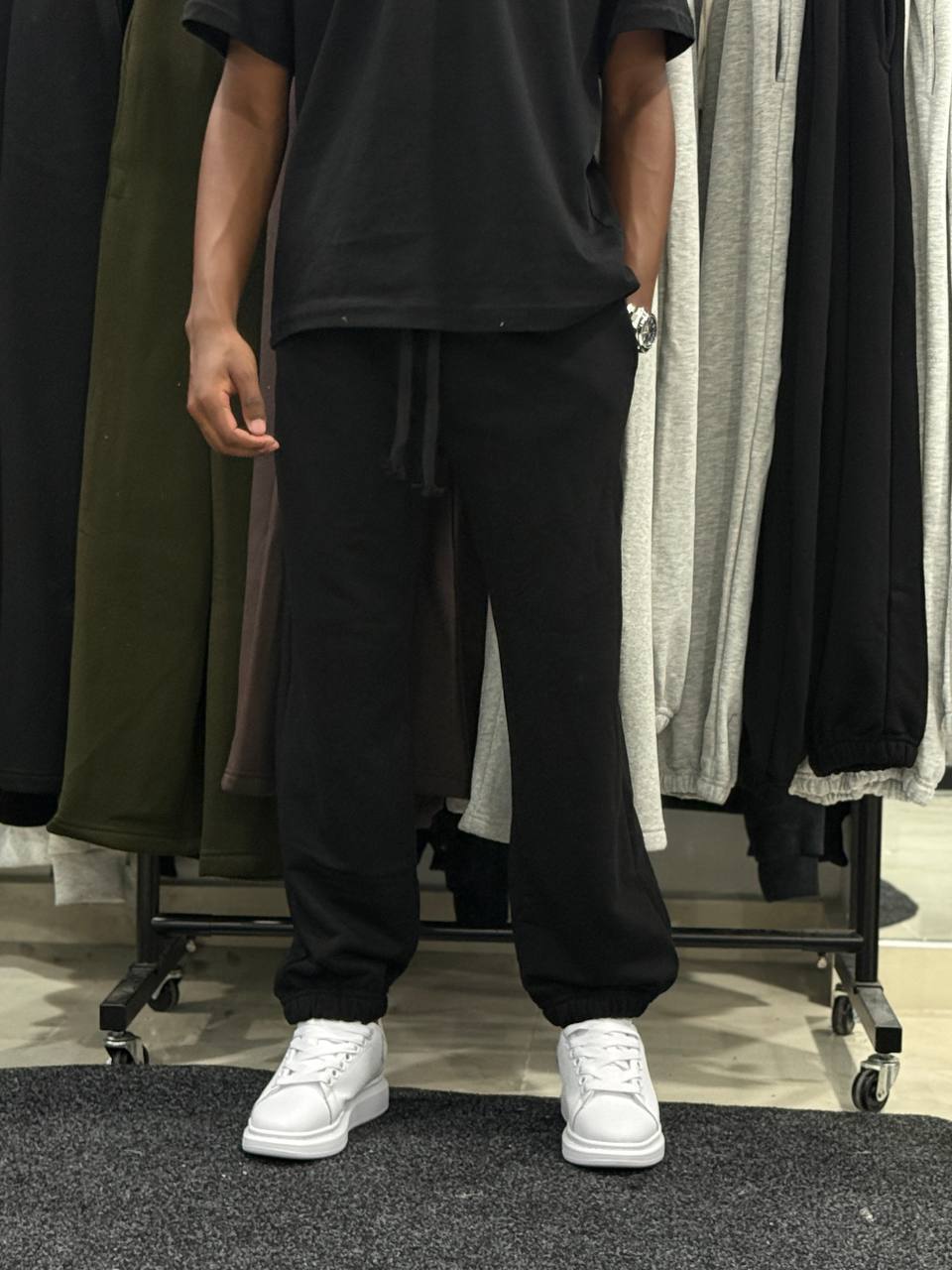 Oversized Sample Jogger - Black