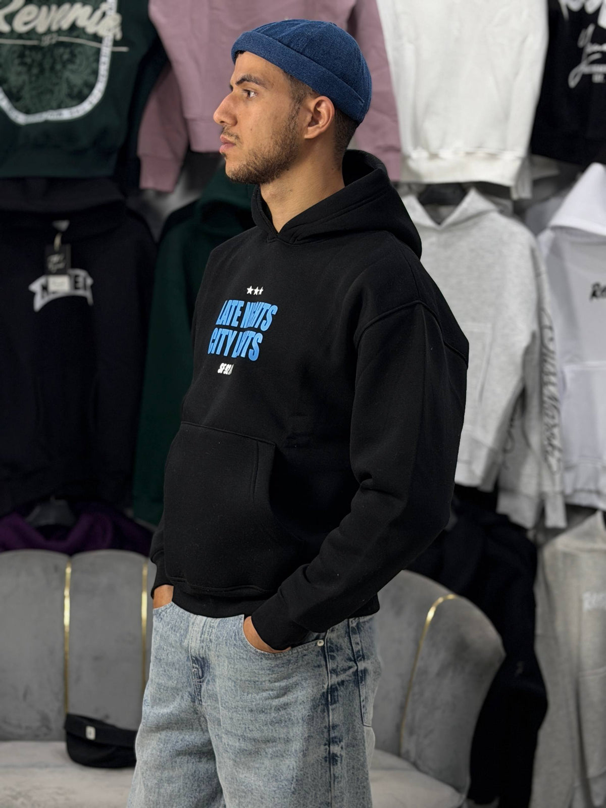 NEVER SLEEP HOODIE - BLACK