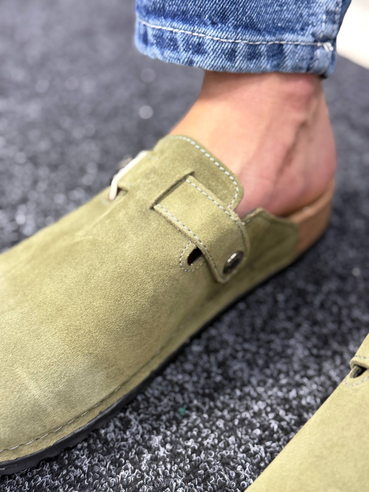 Classic Clogs Green Suede