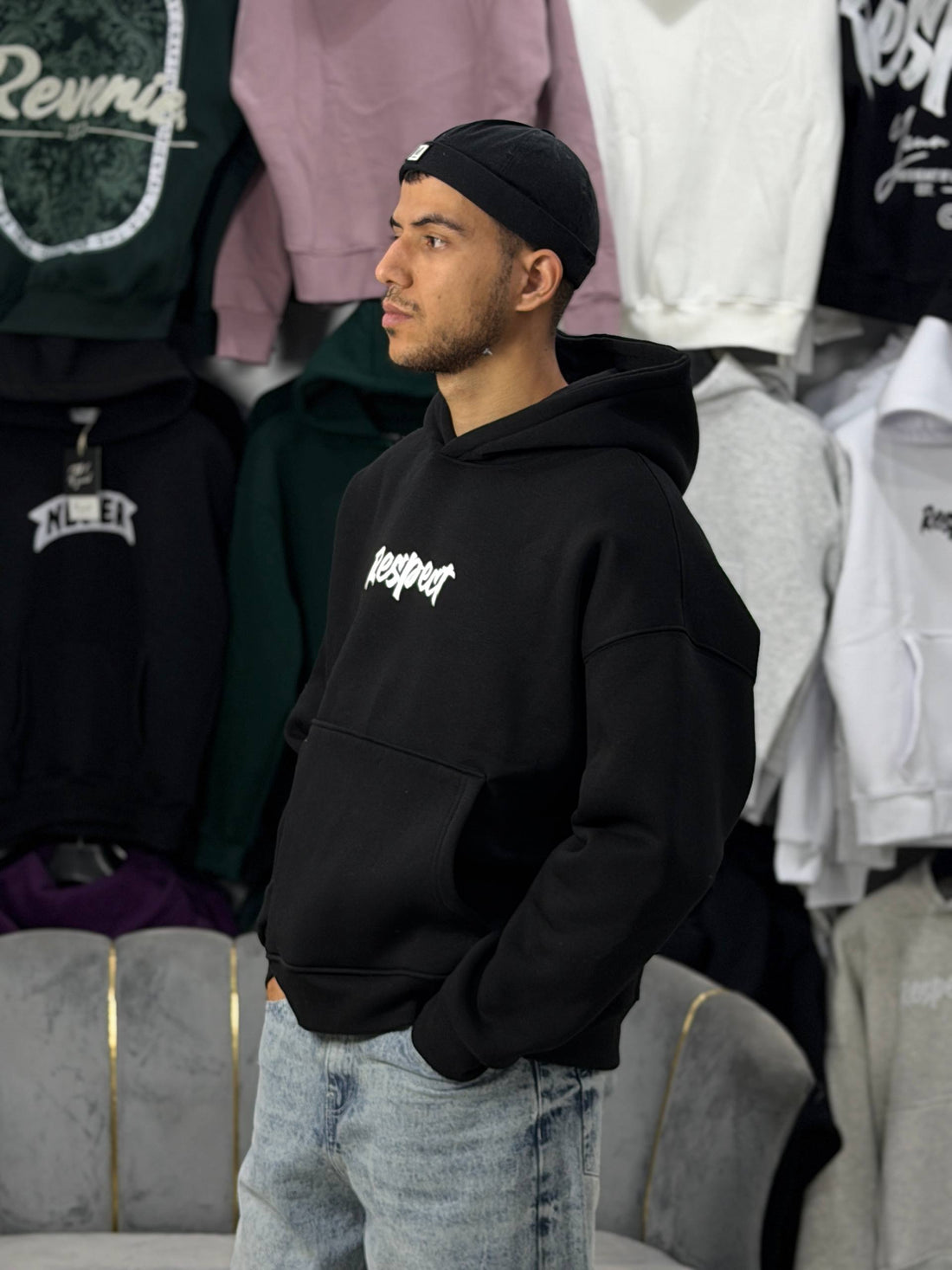 HOODIE RESPECT - BLACK