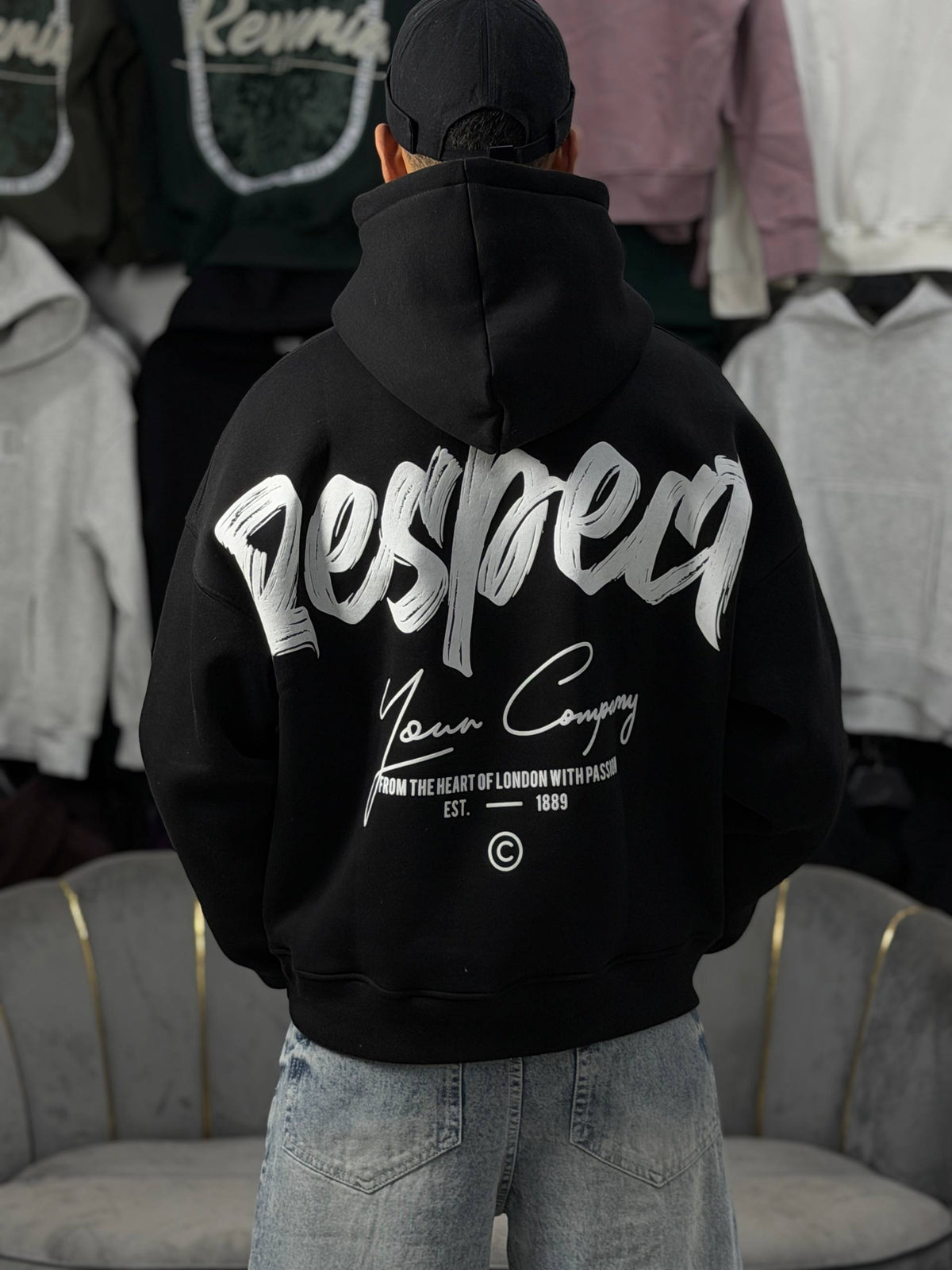 HOODIE RESPECT - BLACK